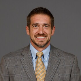 Staff member Nathan Henry from ID_8ca866