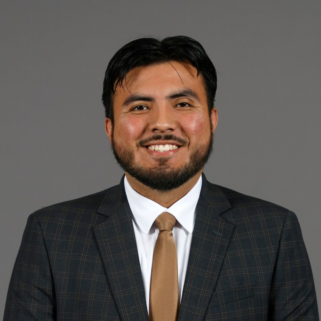 Staff member Antonio Romero from ID_3ab6c7