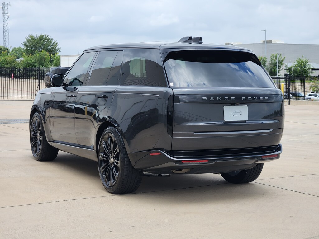 Certified 2025 Land Rover Range Rover SE P400 SE SWB