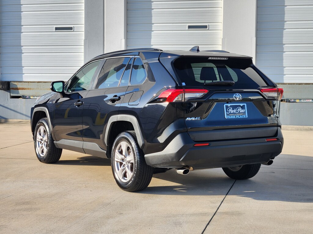 Used 2025 Toyota RAV4 XLE XLE FWD