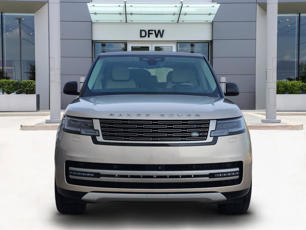 Certified 2024 Land Rover Range Rover SE P400 SE SWB