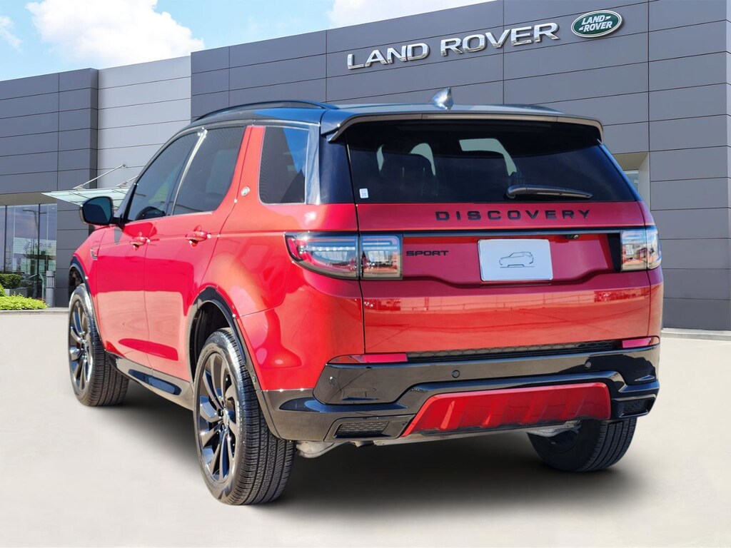 Certified 2025 Land Rover Discovery Sport SE Dynamic SE 4WD