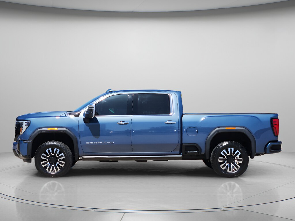 Used 2025 GMC Sierra 2500HD Denali Ultimate 4WD Crew Cab 159 Denali Ultimate