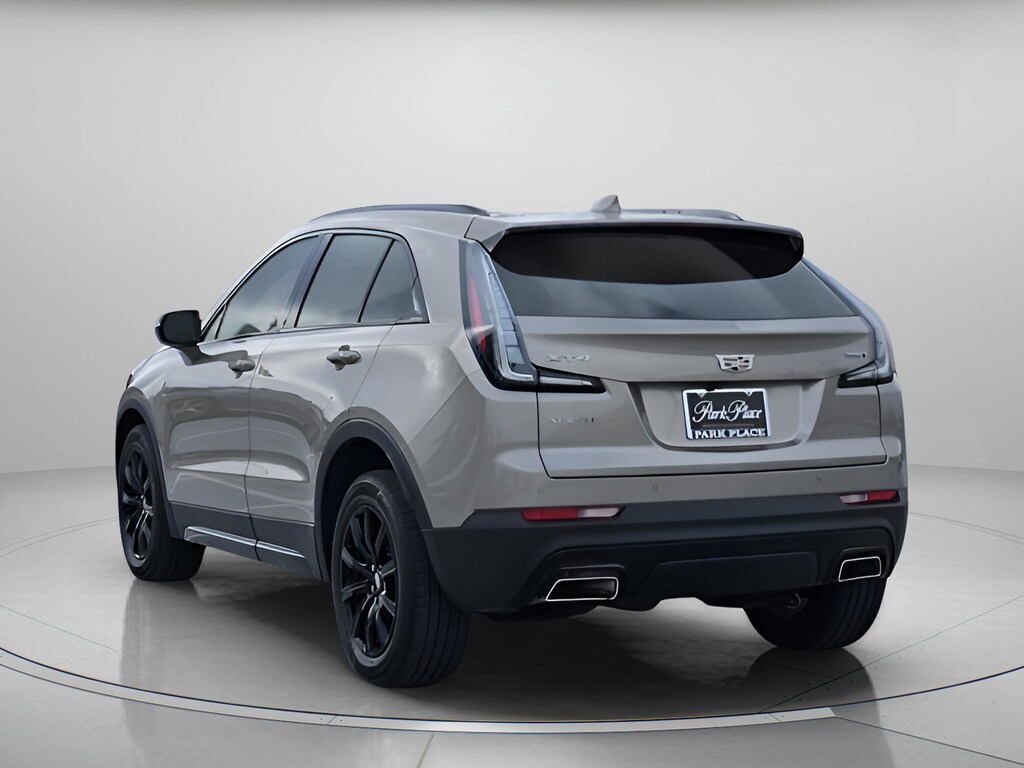 Used 2022 CADILLAC XT4 Sport FWD Sport
