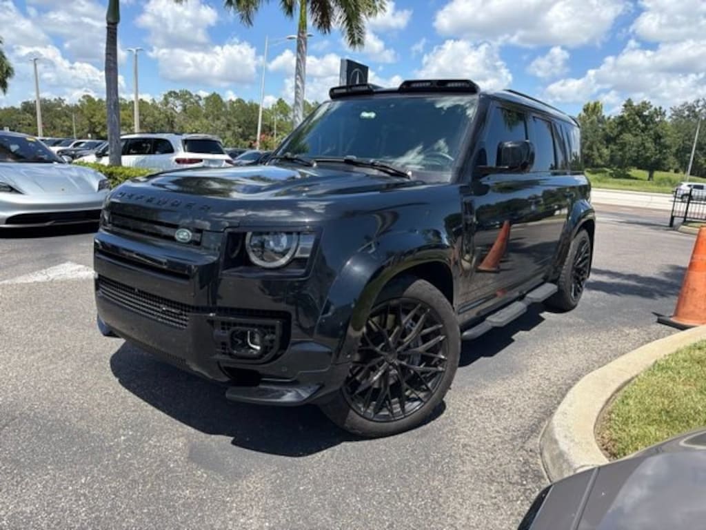 Certified 2023 Land Rover Defender 110 X-Dynamic SE 110 X-Dynamic SE AWD