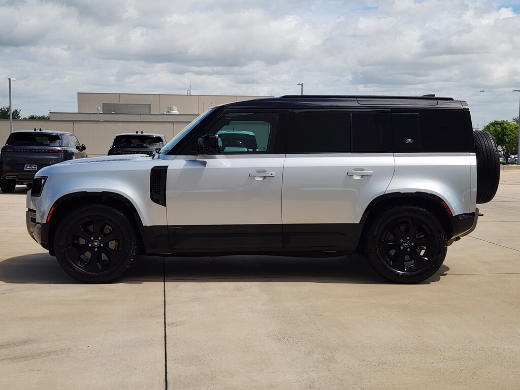 Used 2021 Land Rover Defender 110 X-Dynamic SE 110 X-Dynamic SE AWD