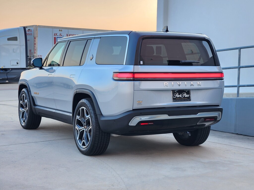Used 2023 Rivian R1S Launch Edition Launch Edition Quad-Motor Large Pack *Ltd Avail*