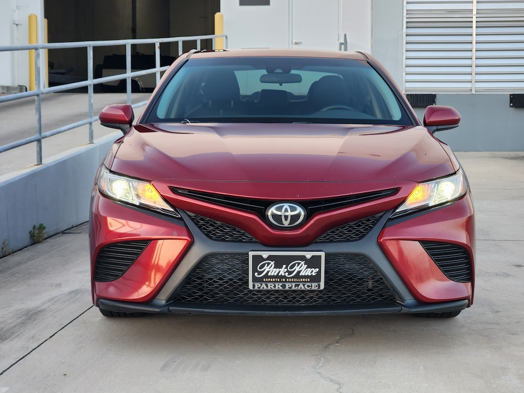 Used 2018 Toyota Camry SE LE Auto