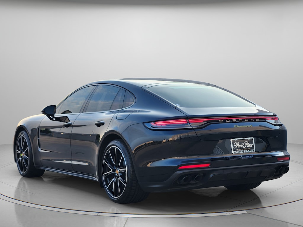 Used 2023 Porsche Panamera 4 E-Hybrid Platinum Edition 4 E-Hybrid Platinum Edition AWD