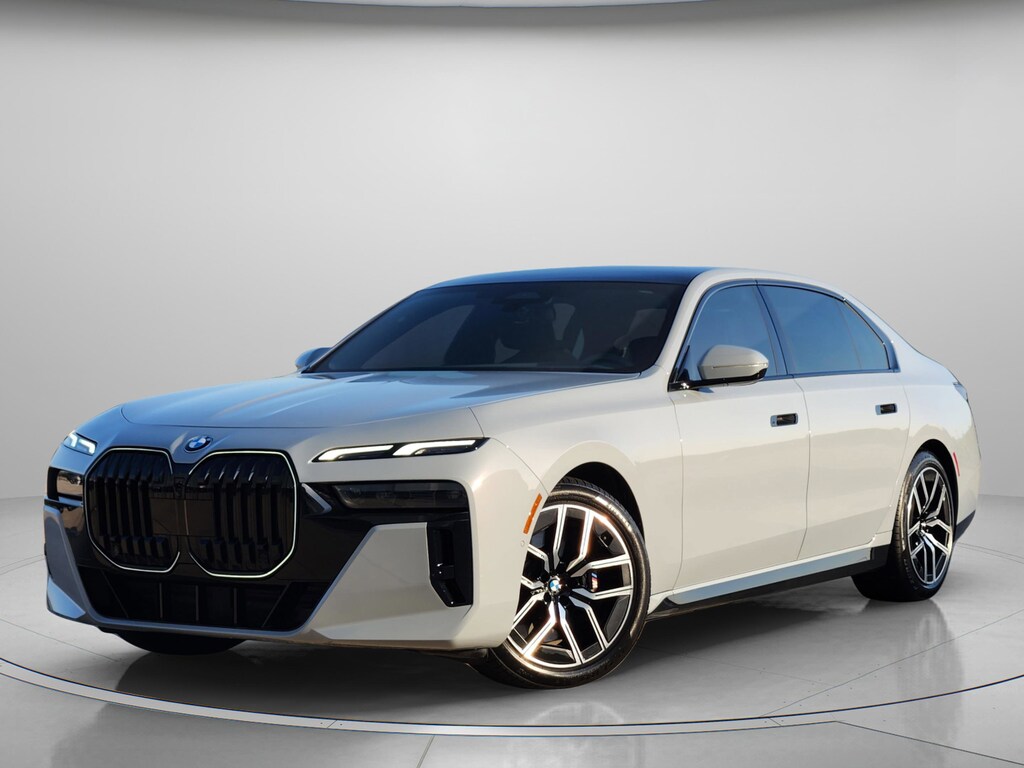 Used 2025 BMW 7 Series 740i xDrive Sedan