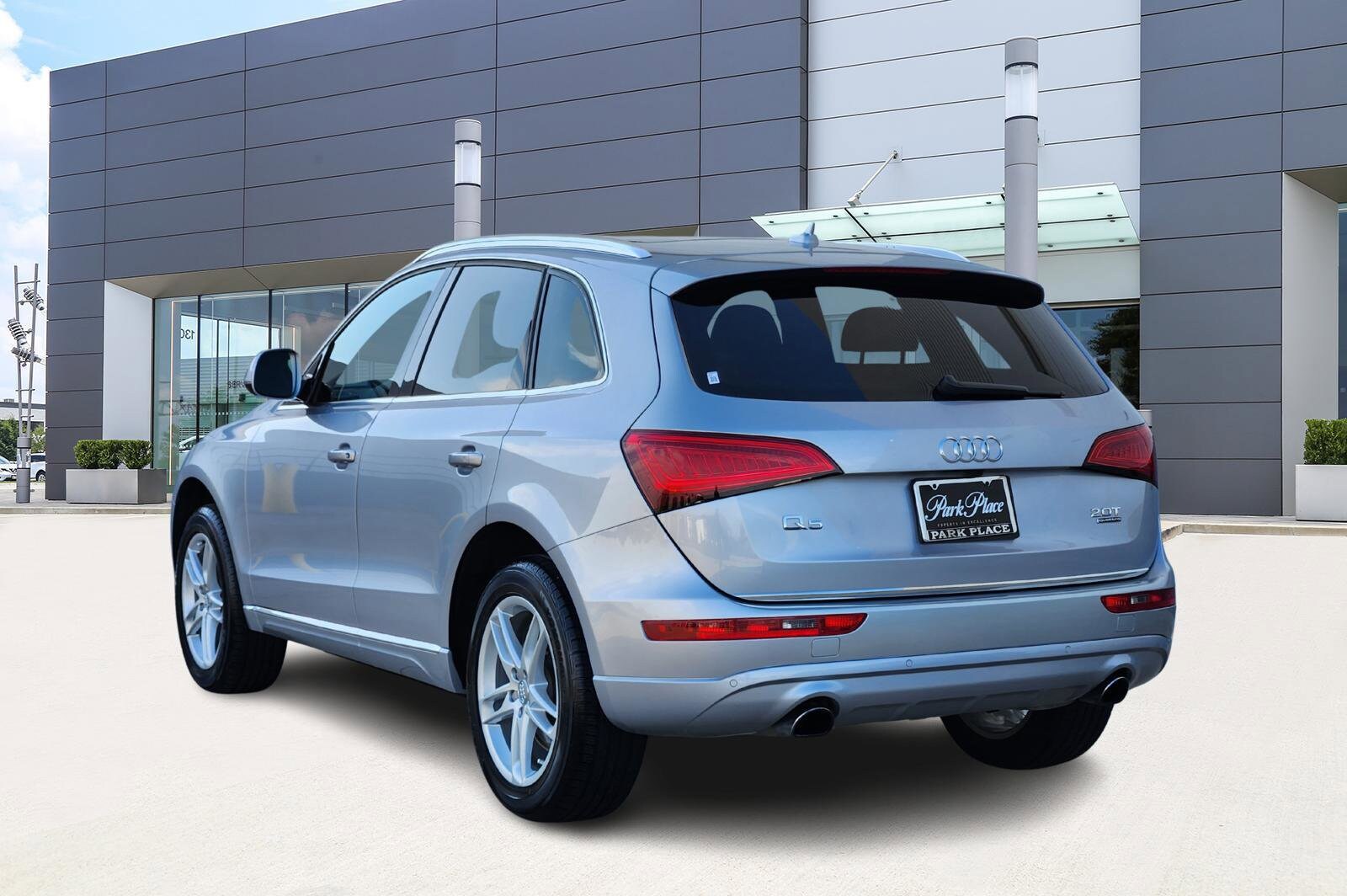 2016 Audi Q5 2.0T Premium Plus photo 4