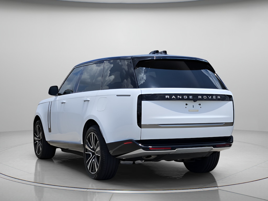 Certified 2025 Land Rover Range Rover SE SUV