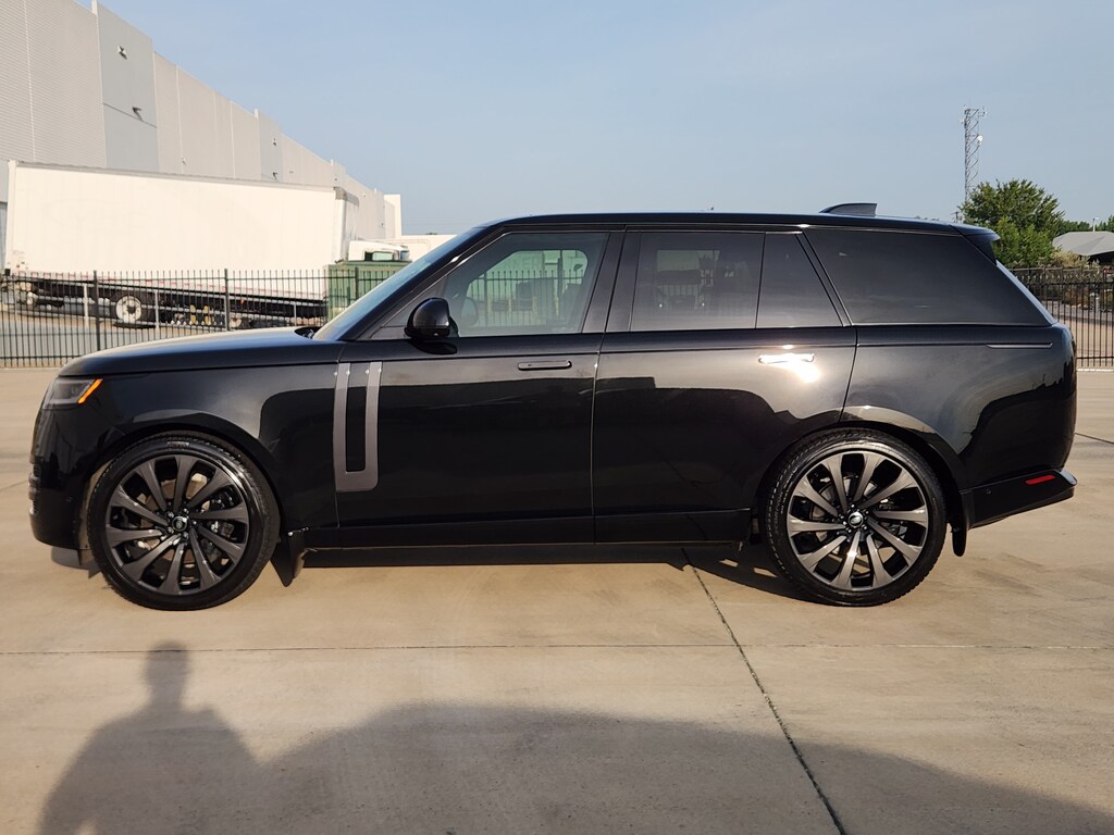 Certified 2025 Land Rover Range Rover SE SUV
