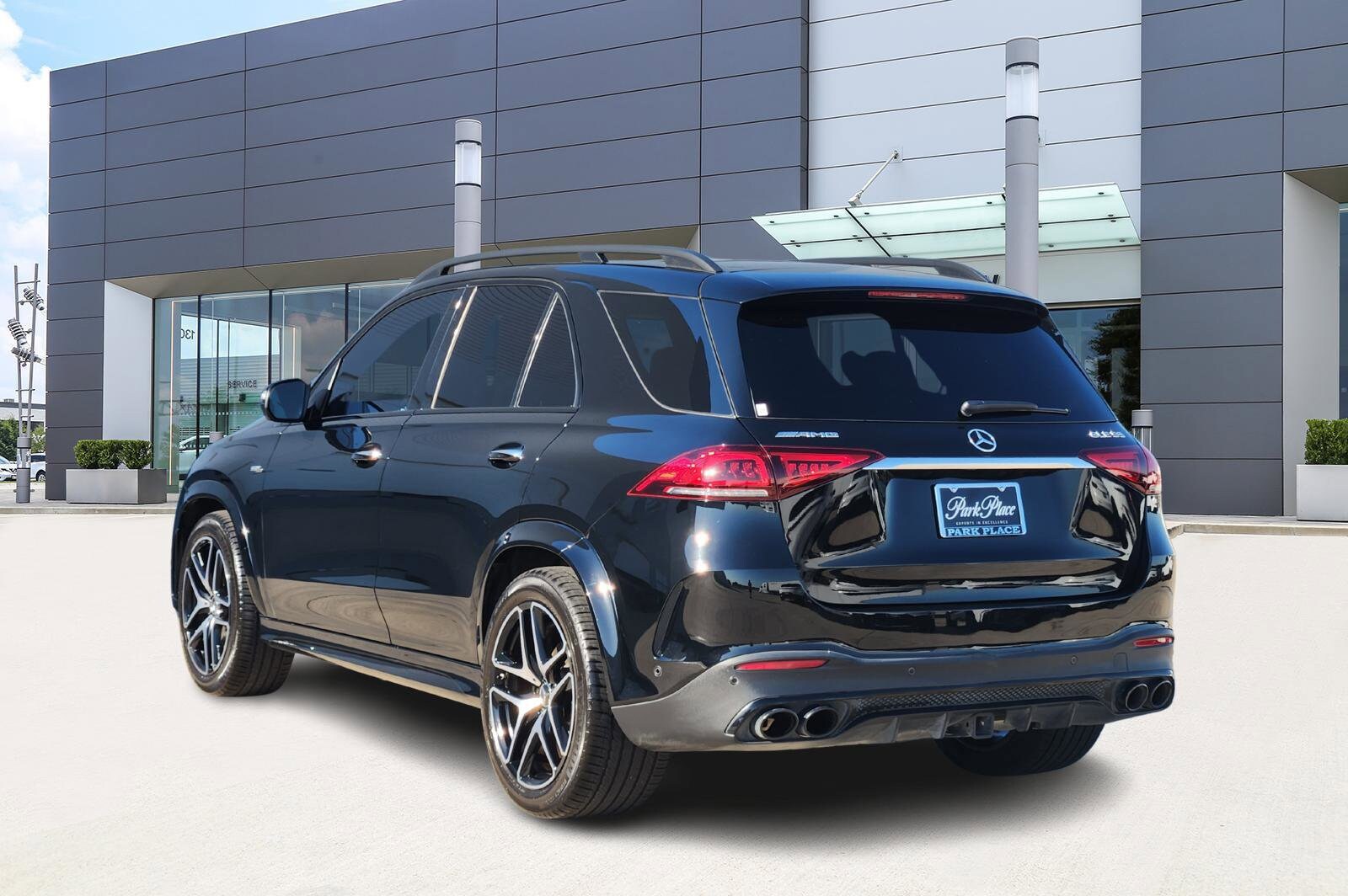 2022 Mercedes Benz GLE 53 AMG photo 3