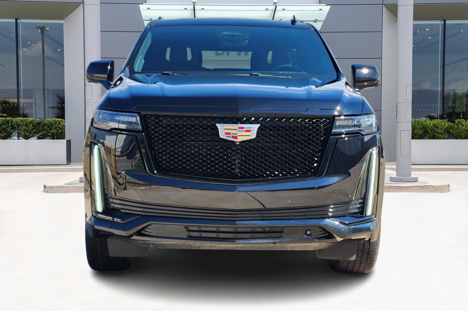 2023 Cadillac Escalade ESV Sport Platinum photo 2