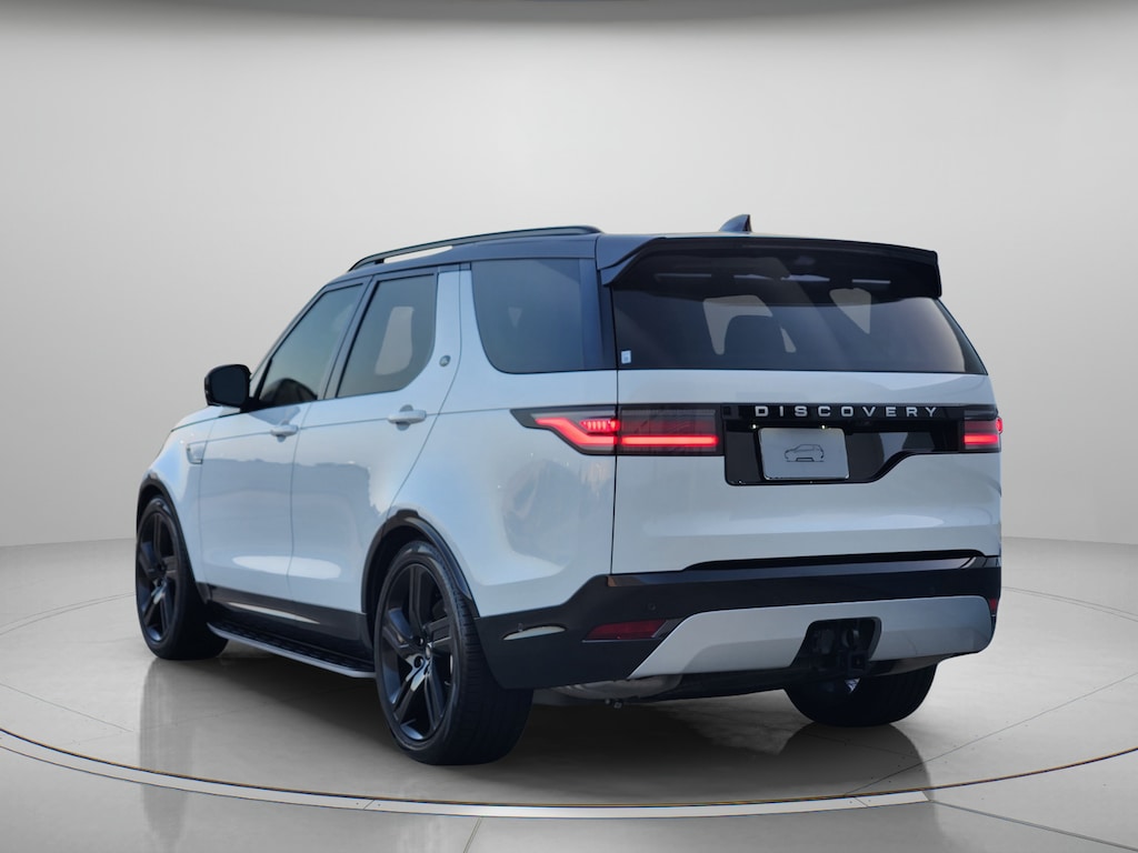 Certified 2026 Land Rover Discovery Gemini Edition SUV