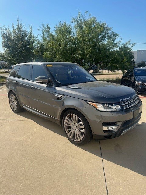 2017 Land Rover Range Rover Sport SuperCharged HSE photo 2