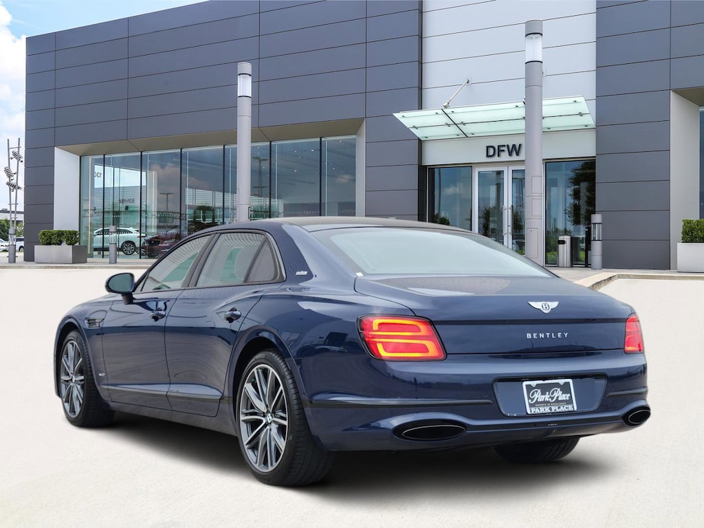 Used 2021 Bentley Flying Spur W12 Sedan