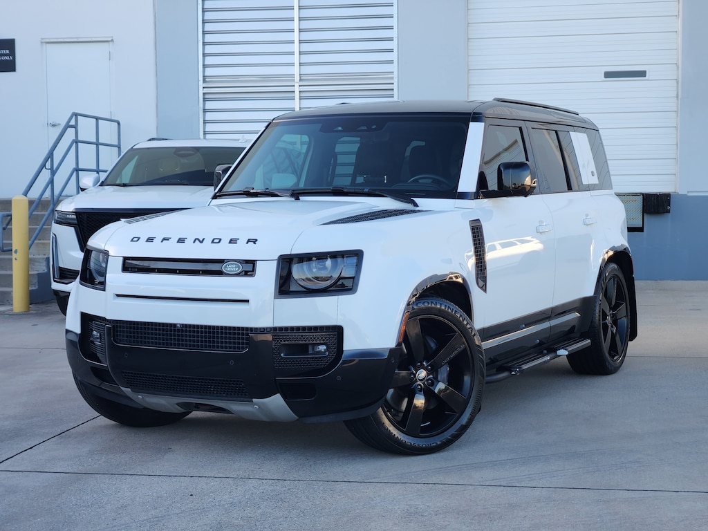 Certified 2024 Land Rover Defender 110 X-Dynamic SE SUV