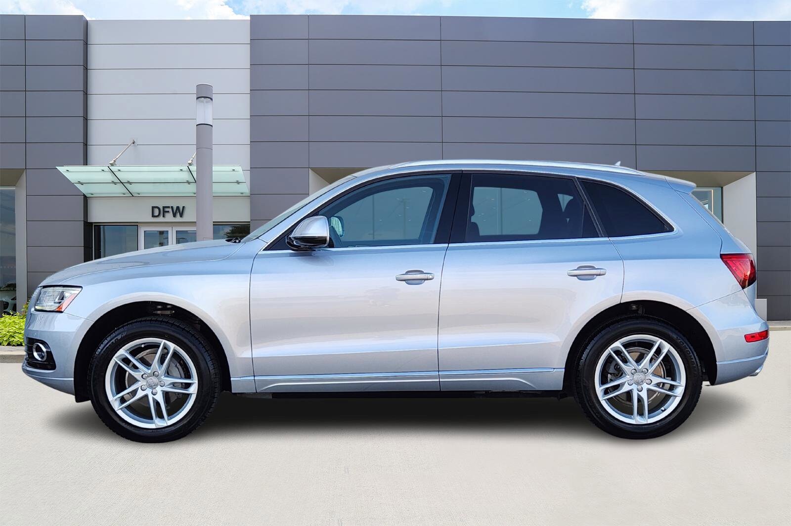 2016 Audi Q5 2.0T Premium Plus photo 3