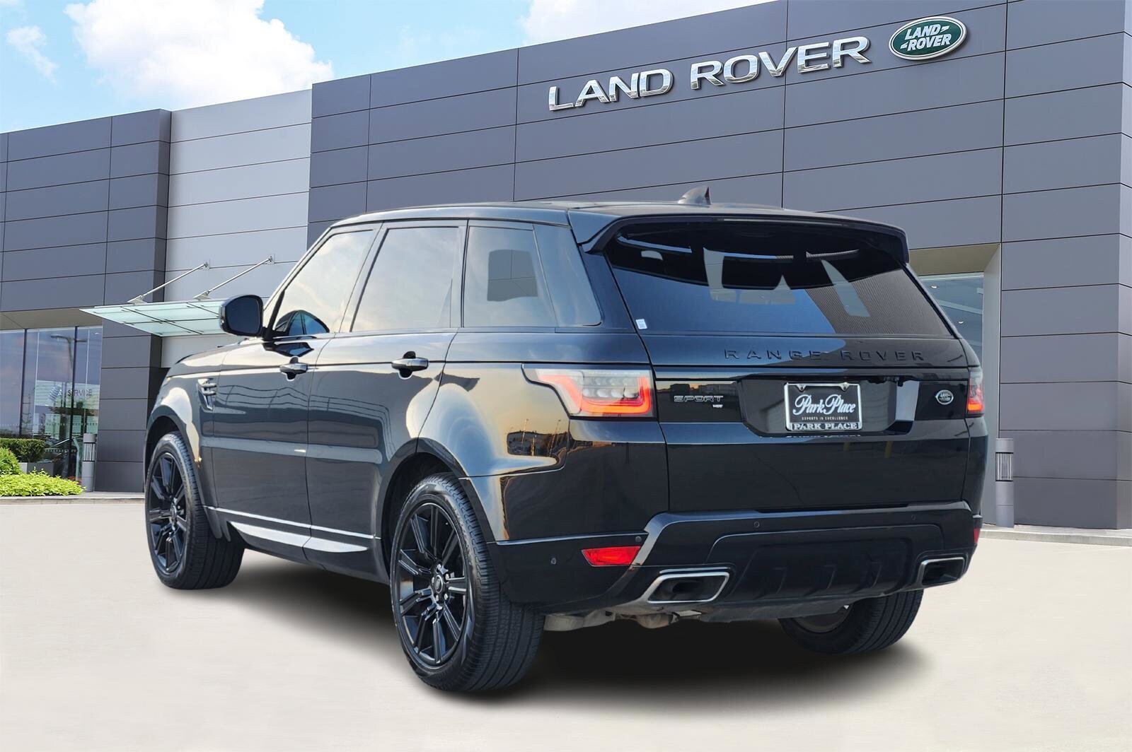 2021 Land Rover Range Rover Sport HSE Silver Edition photo 4