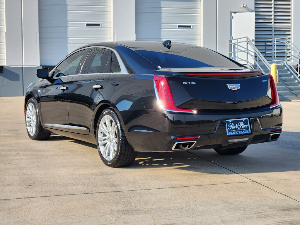 Used 2019 CADILLAC XTS Luxury Sedan