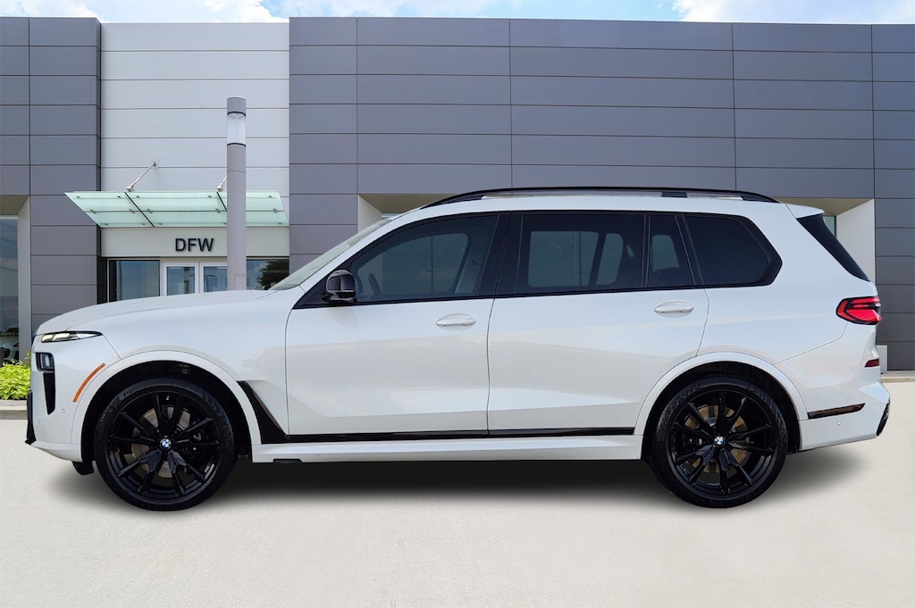 Used 2023 BMW X7 M60i SUV