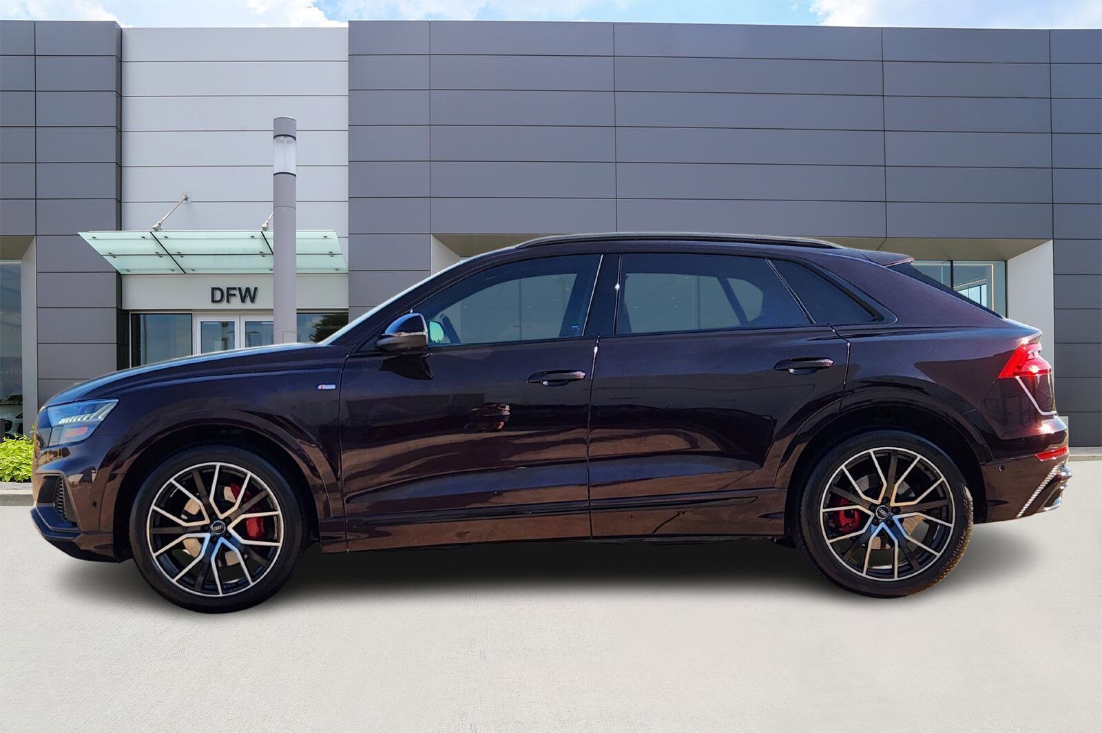 2020 Audi Q8 55 Prestige photo 3