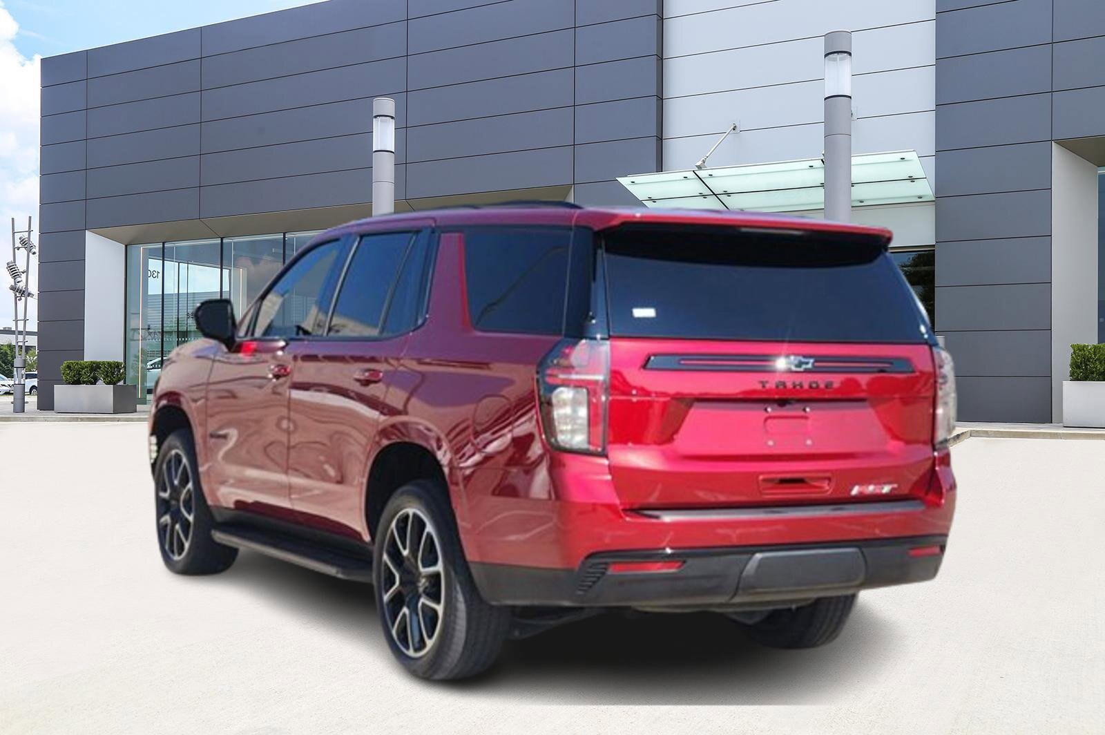 2023 Chevrolet Tahoe RST photo 4