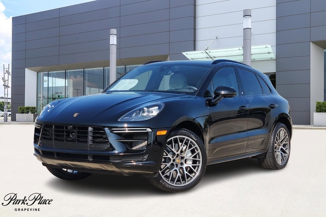 2020 Porsche Macan Turbo SUV