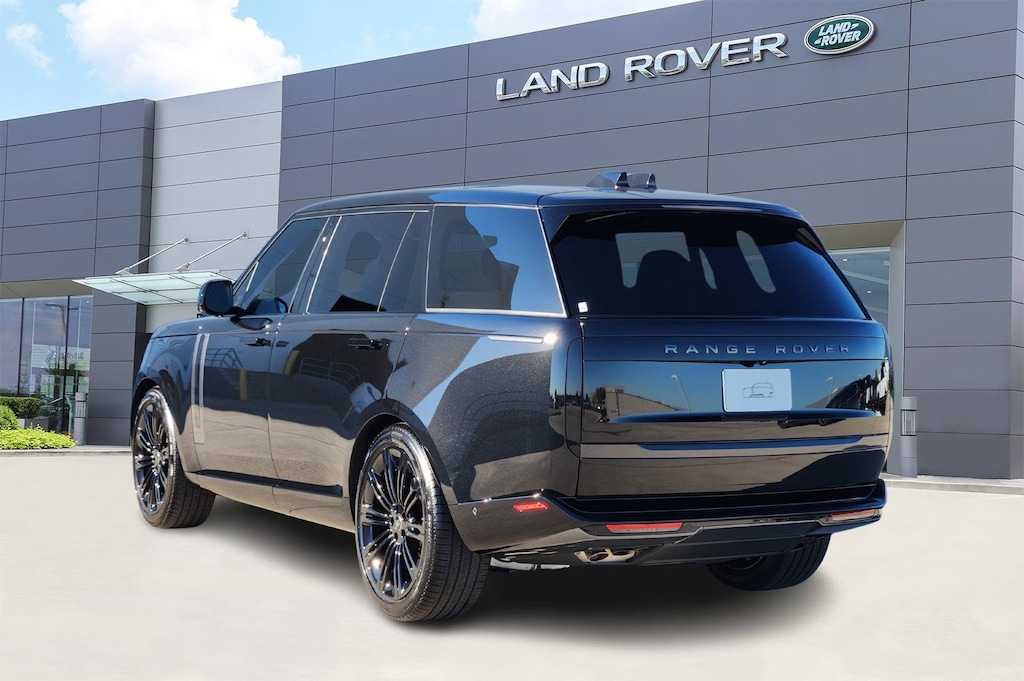 New 2025 Land Rover Range Rover P530 SE 7 Seat SUV