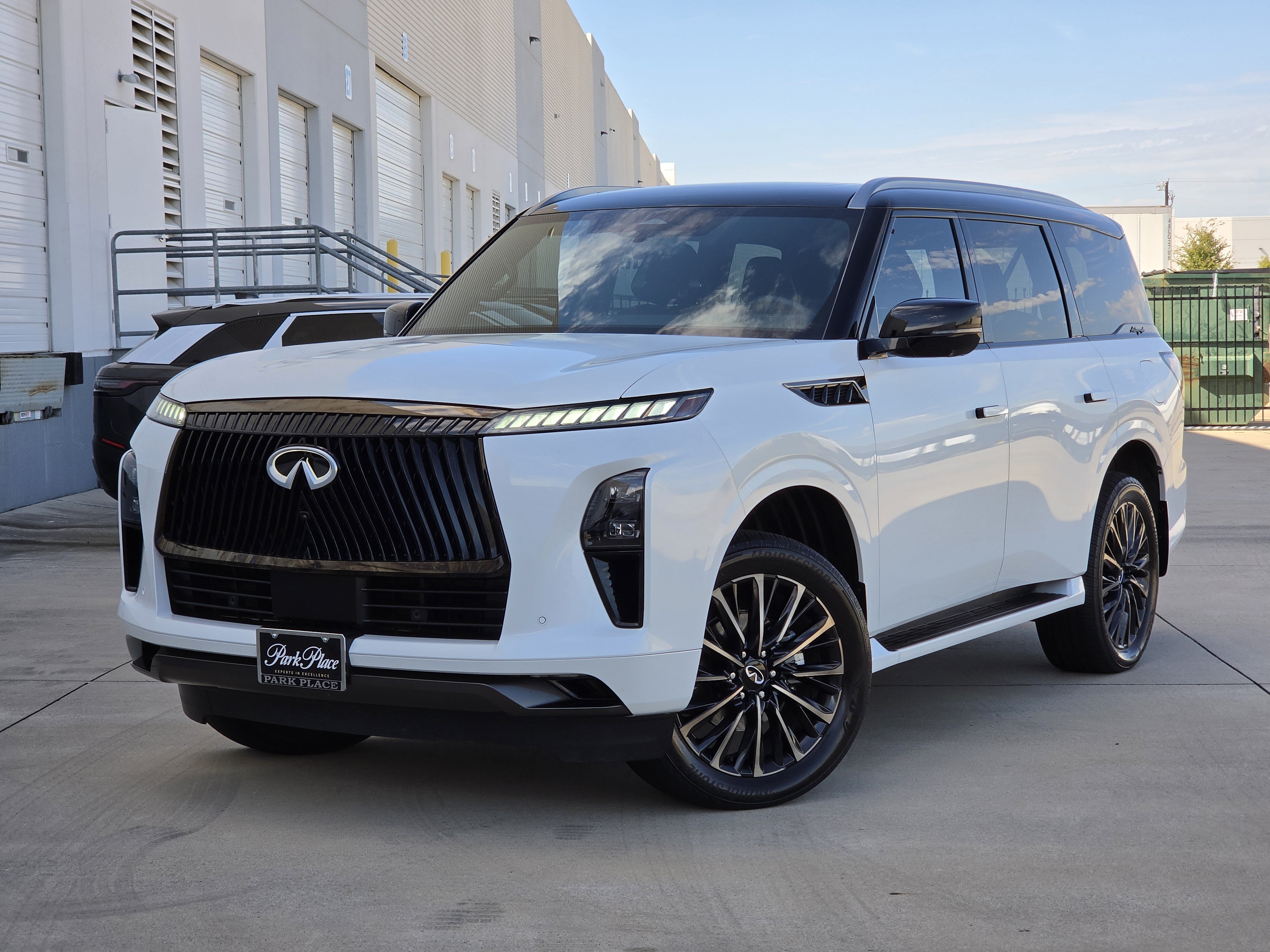  INFINITI QX80