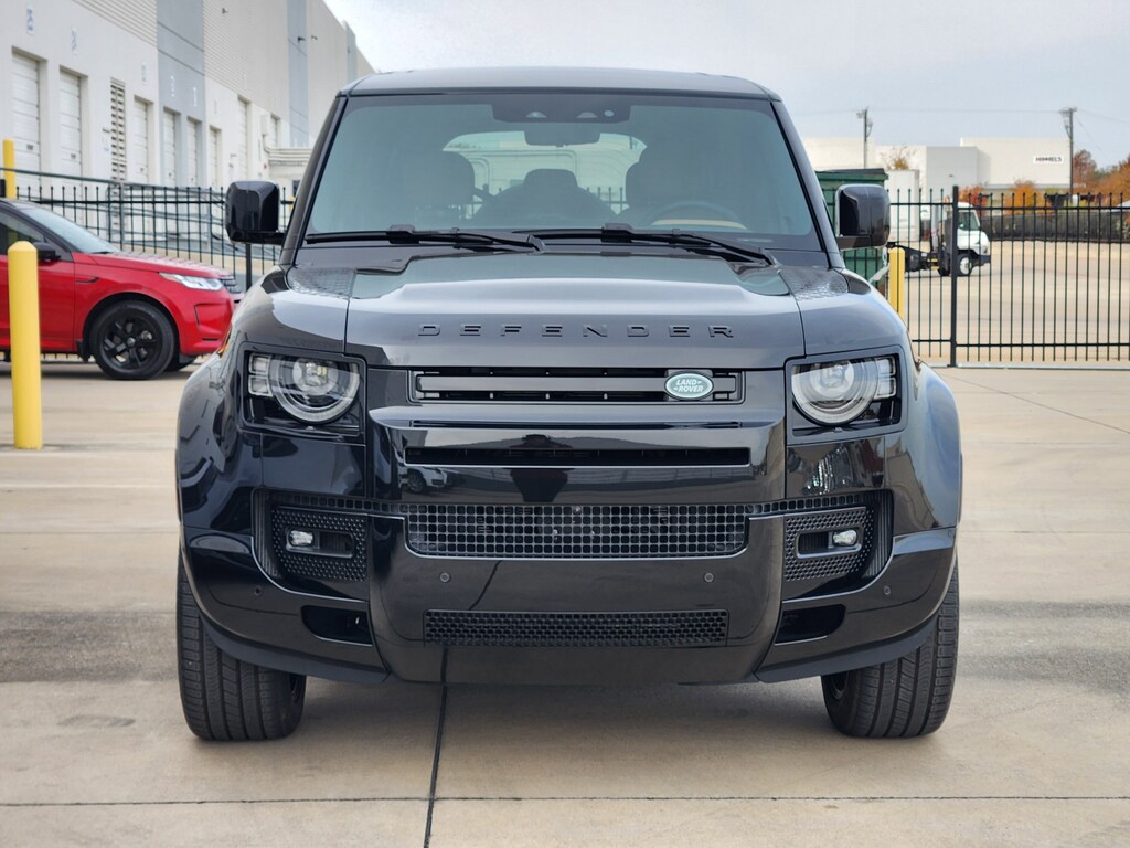 New 2025 Land Rover Defender 110 V8 SUV