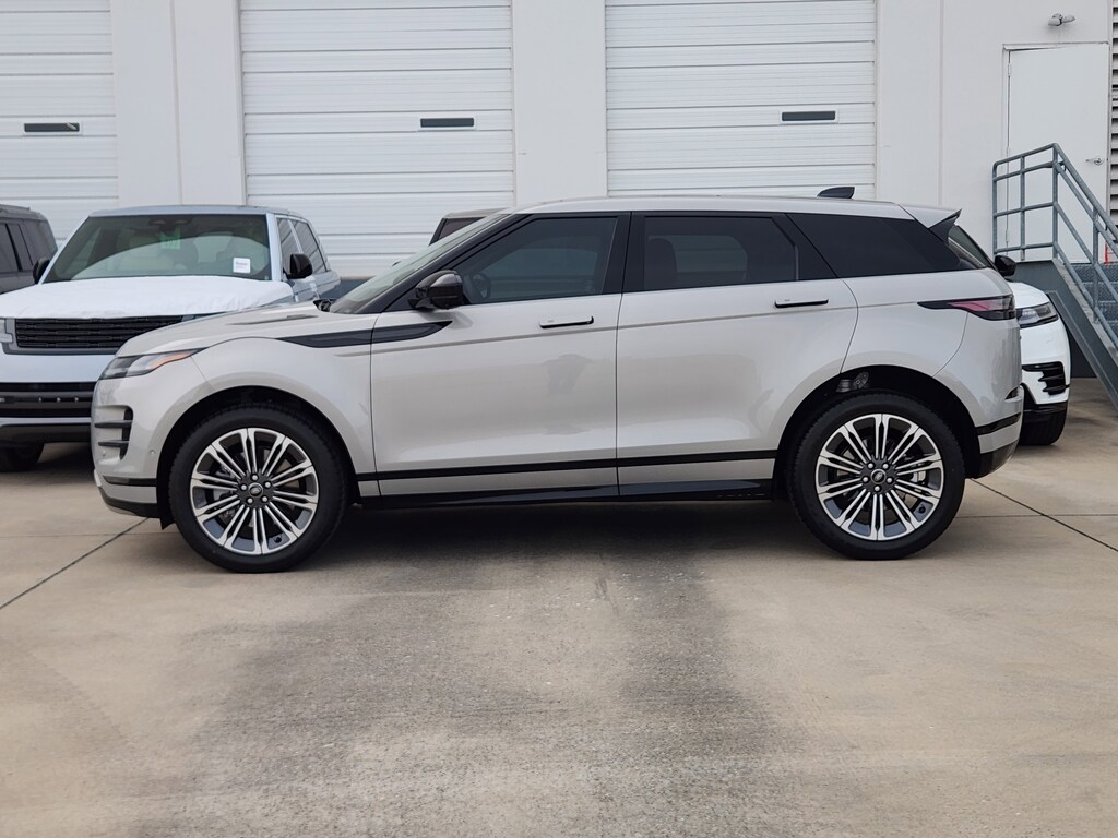 New 2026 Land Rover Range Rover Evoque Dynamic SE SUV