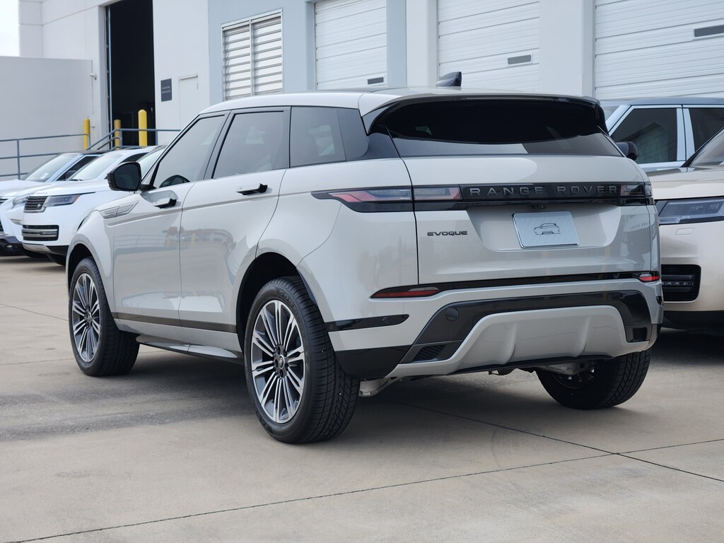 New 2026 Land Rover Range Rover Evoque Dynamic SE SUV