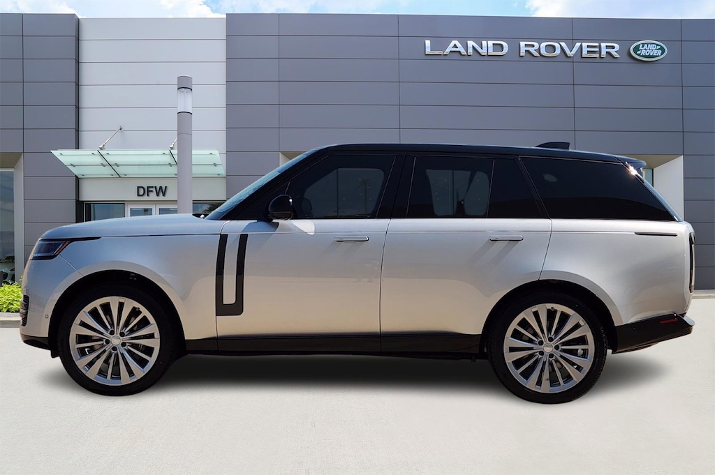 New 2025 Land Rover Range Rover P530 SE SUV