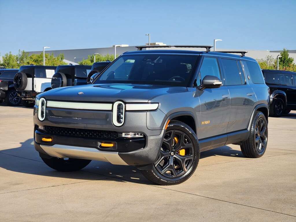 Used 2023 Rivian R1S Adventure Adventure Quad-Motor Large Pack