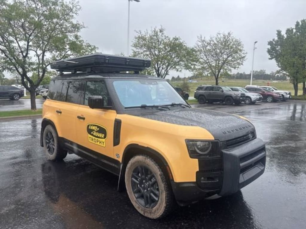 Certified 2022 Land Rover Defender X-Dynamic SE Trophy 110 X-Dynamic SE AWD