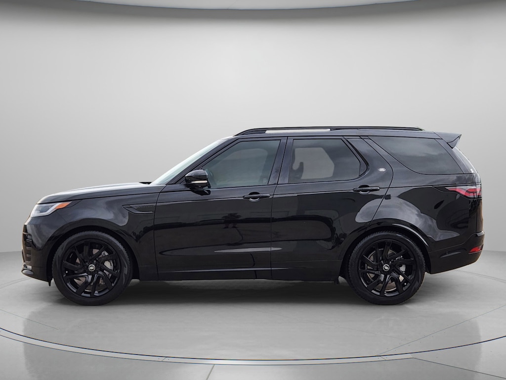 Certified 2025 Land Rover Discovery Dynamic SE P300 Dynamic SE