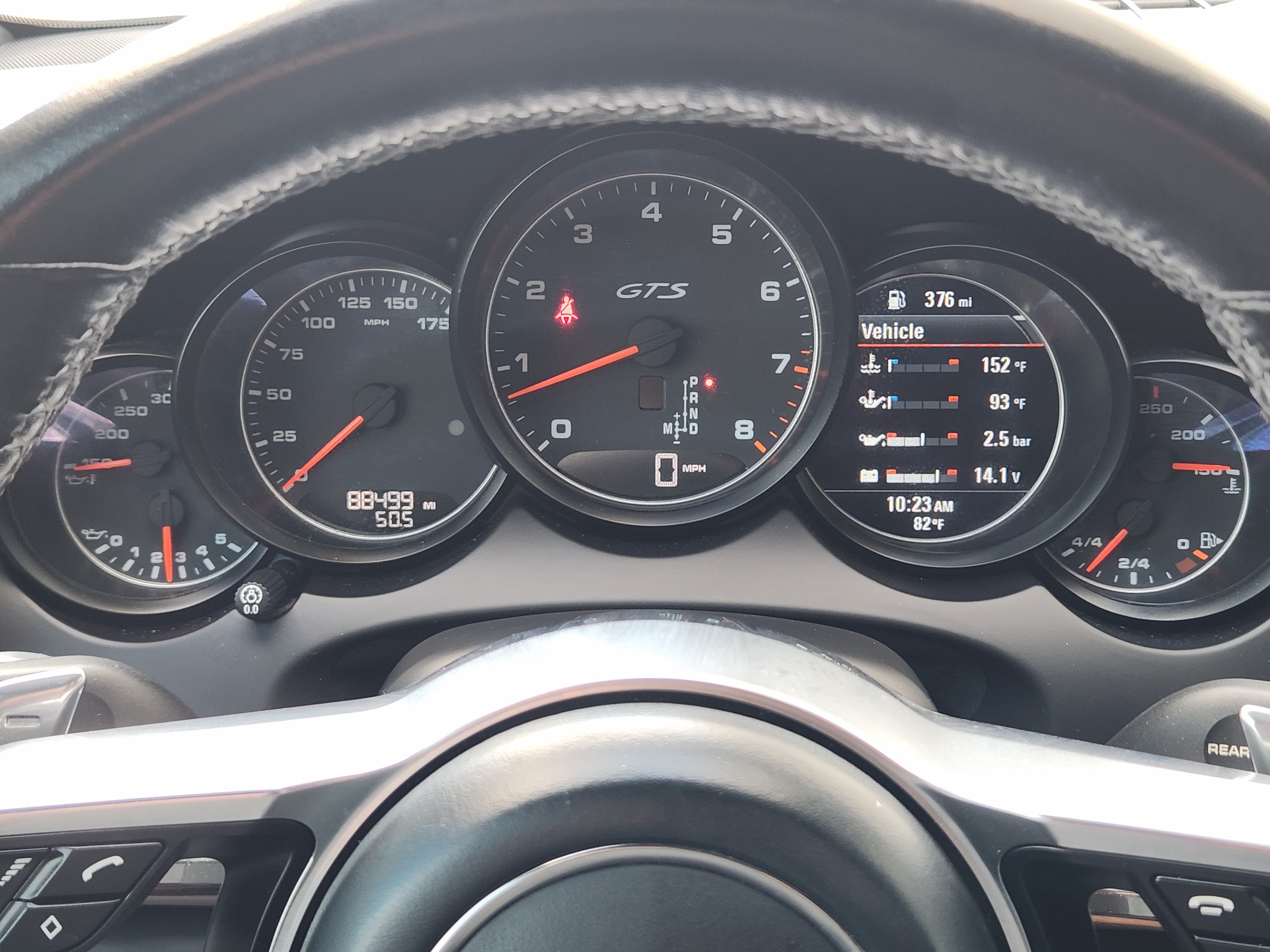 2016 Porsche Cayenne GTS thumbnail 10