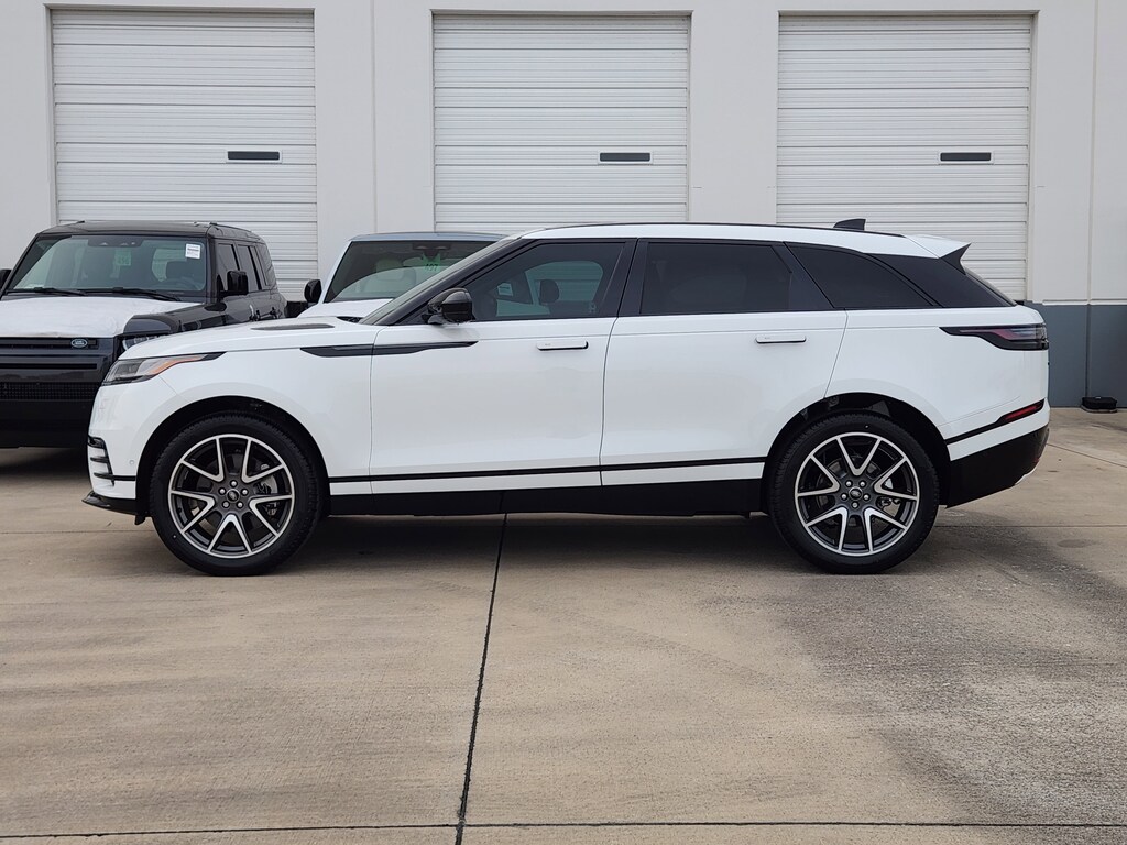 New 2026 Land Rover Range Rover Velar P400 Dynamic SE SUV