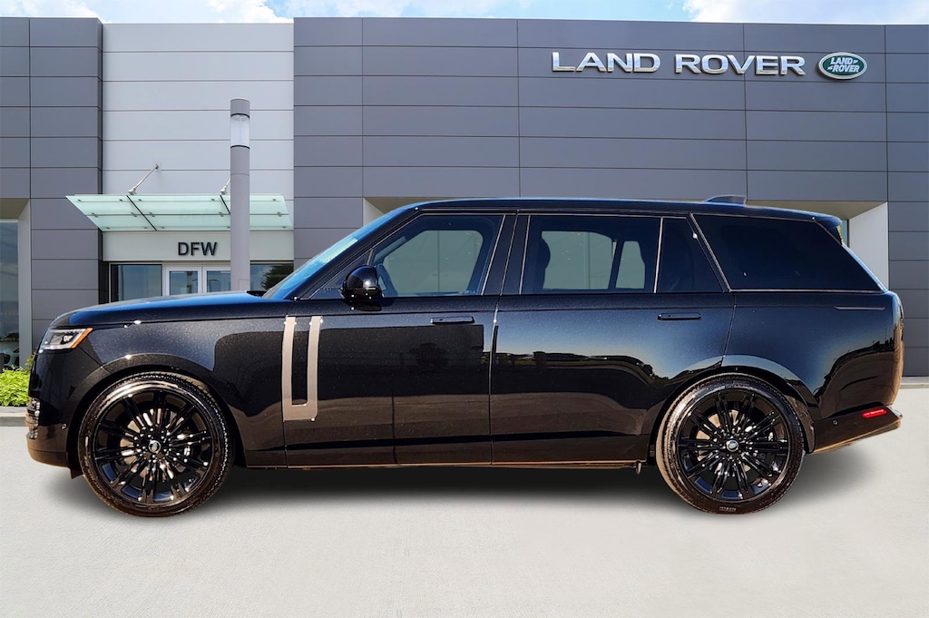 New 2025 Land Rover Range Rover P530 SE 7 Seat SUV