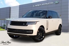 2025 Land Rover Range Rover P400 SE 7 Seat SUV
