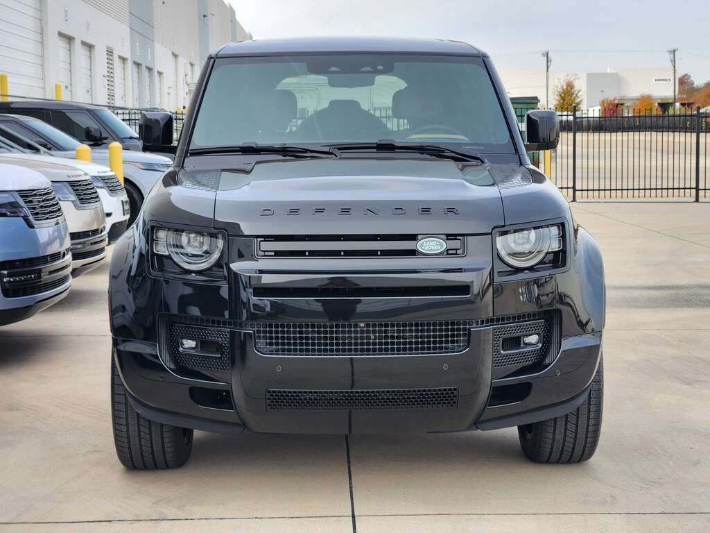 New 2025 Land Rover Defender 110 V8 SUV