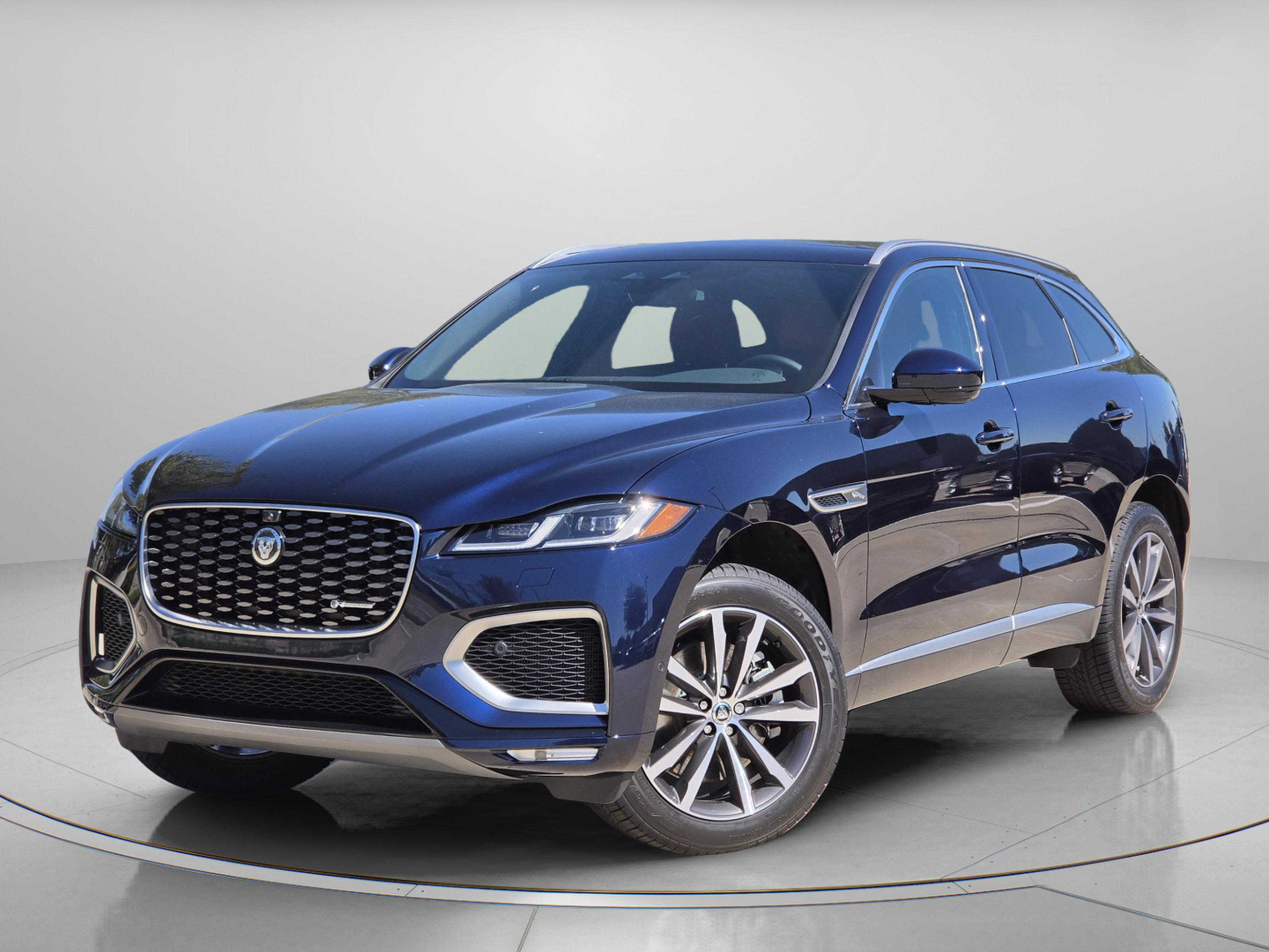 2025 Jaguar F-PACE