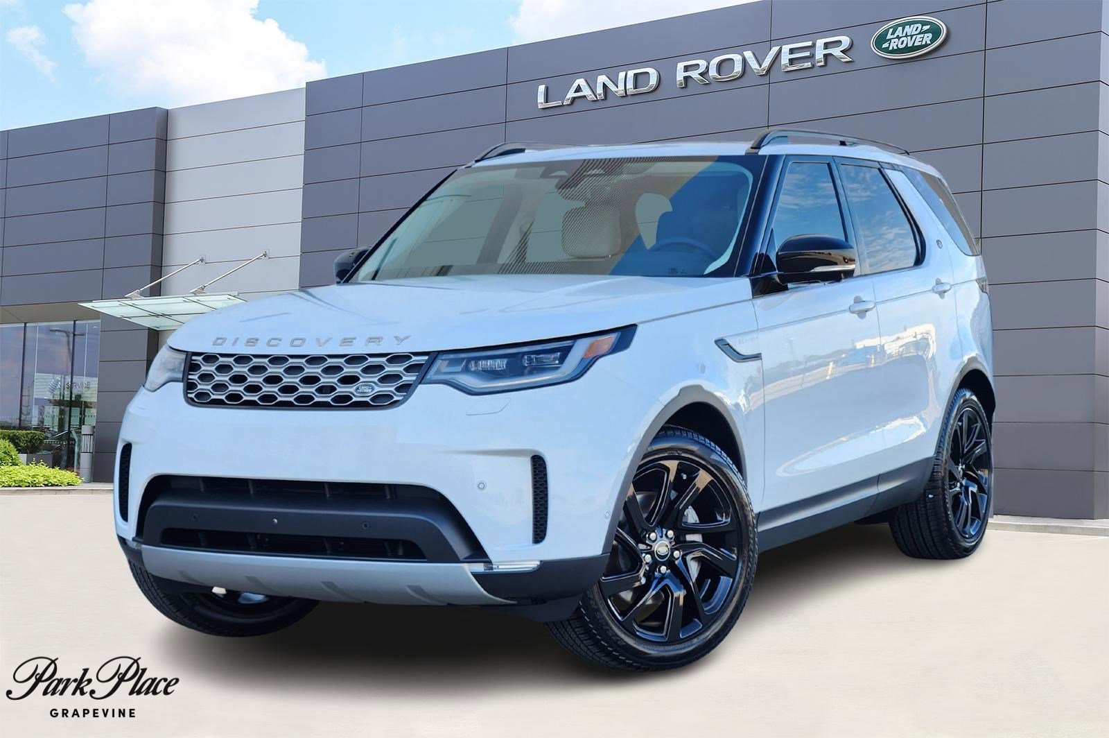 2025 Land Rover Discovery S