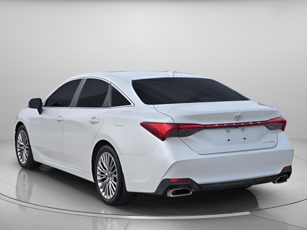 Used 2022 Toyota Avalon Limited Limited FWD