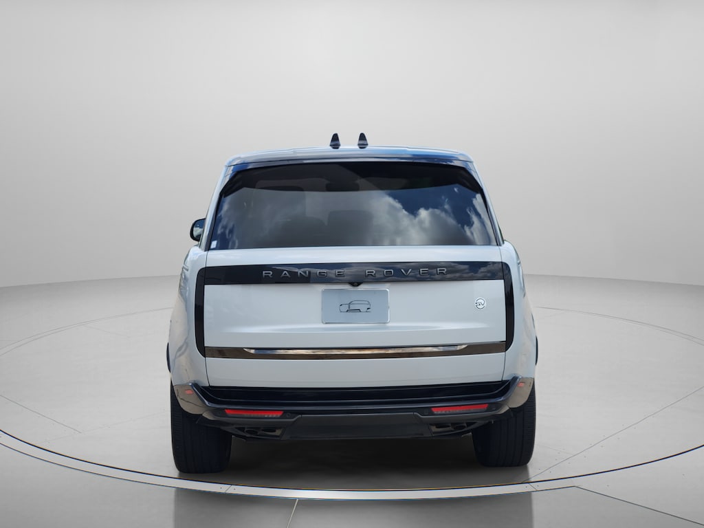Certified 2025 Land Rover Range Rover SV P615 SV SWB