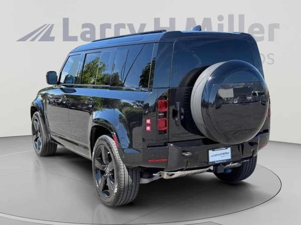 Certified 2025 Land Rover Defender 110 X-Dynamic SE 110 P400 X-Dynamic SE