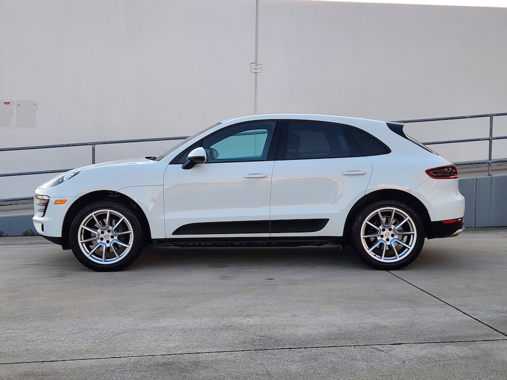 Used 2018 Porsche Macan AWD